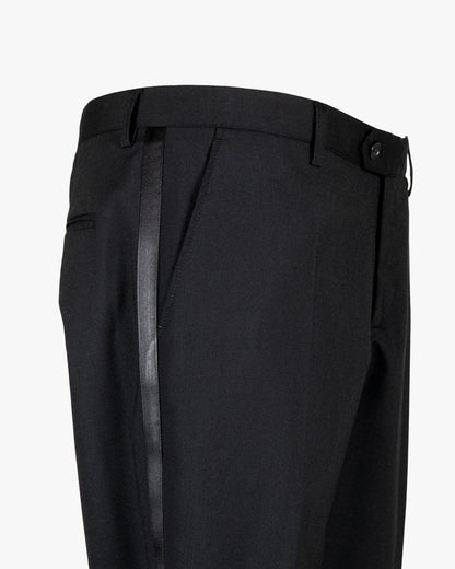 Pantalone in fresco lana e poliviscosa slim fit con doppia pence e banda laterale in raso